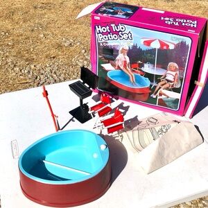 Vintage Sears Hot Tub Patio Set (parts missing)